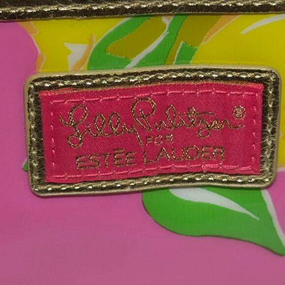 🍋 NWOT Lilly Pulitzer Estée Lauder Lemon Cosmetic Makeup Bag Pink Yellow Lemon - Picture 3 of 6